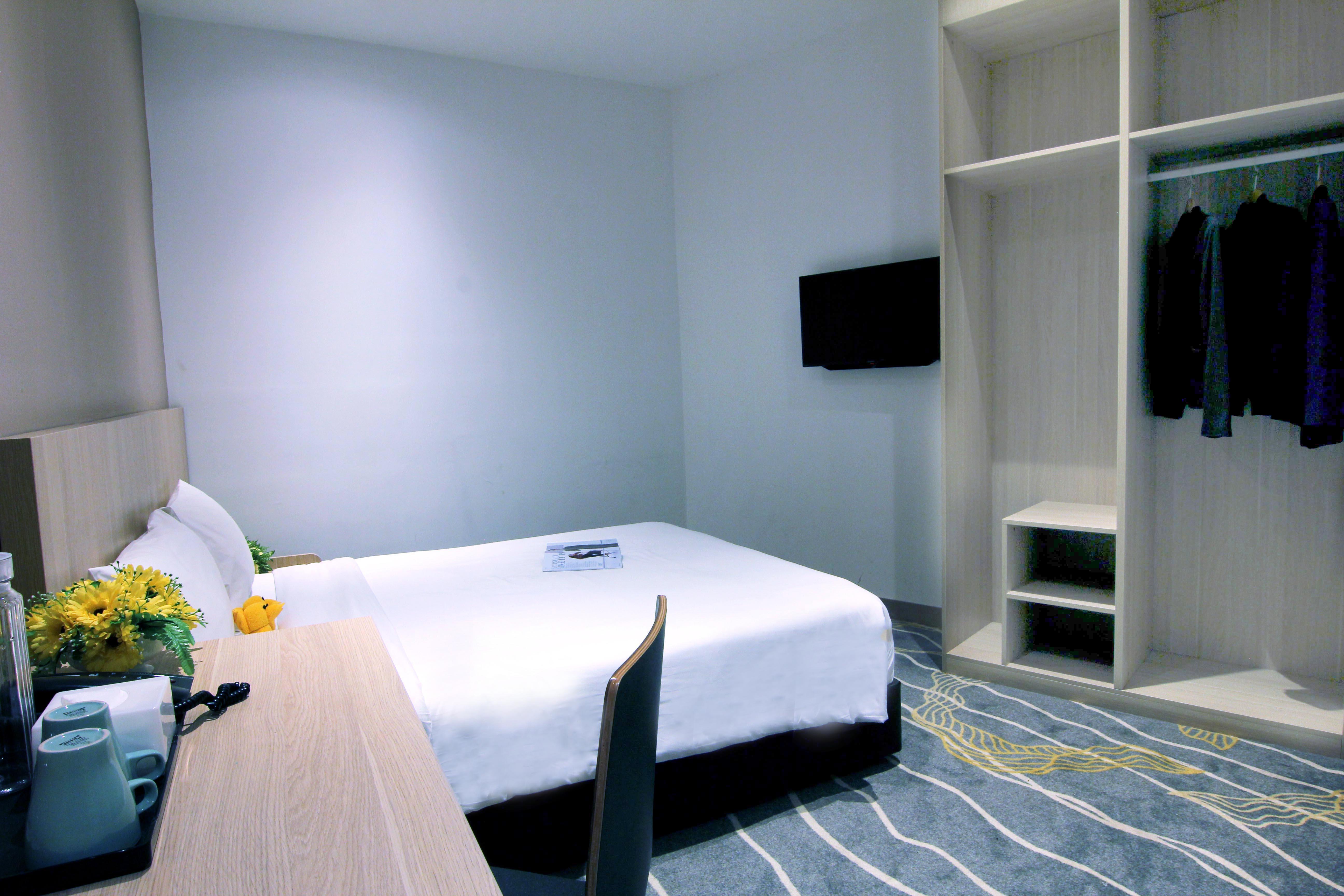 Hotel Pacific Express Chinatown 3*